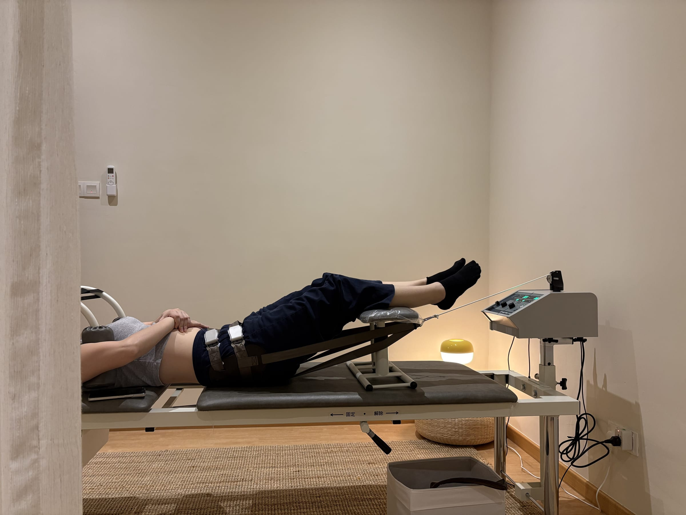 Spinal Traction Therapy at Ease Family Chiropractic in Petaling Jaya